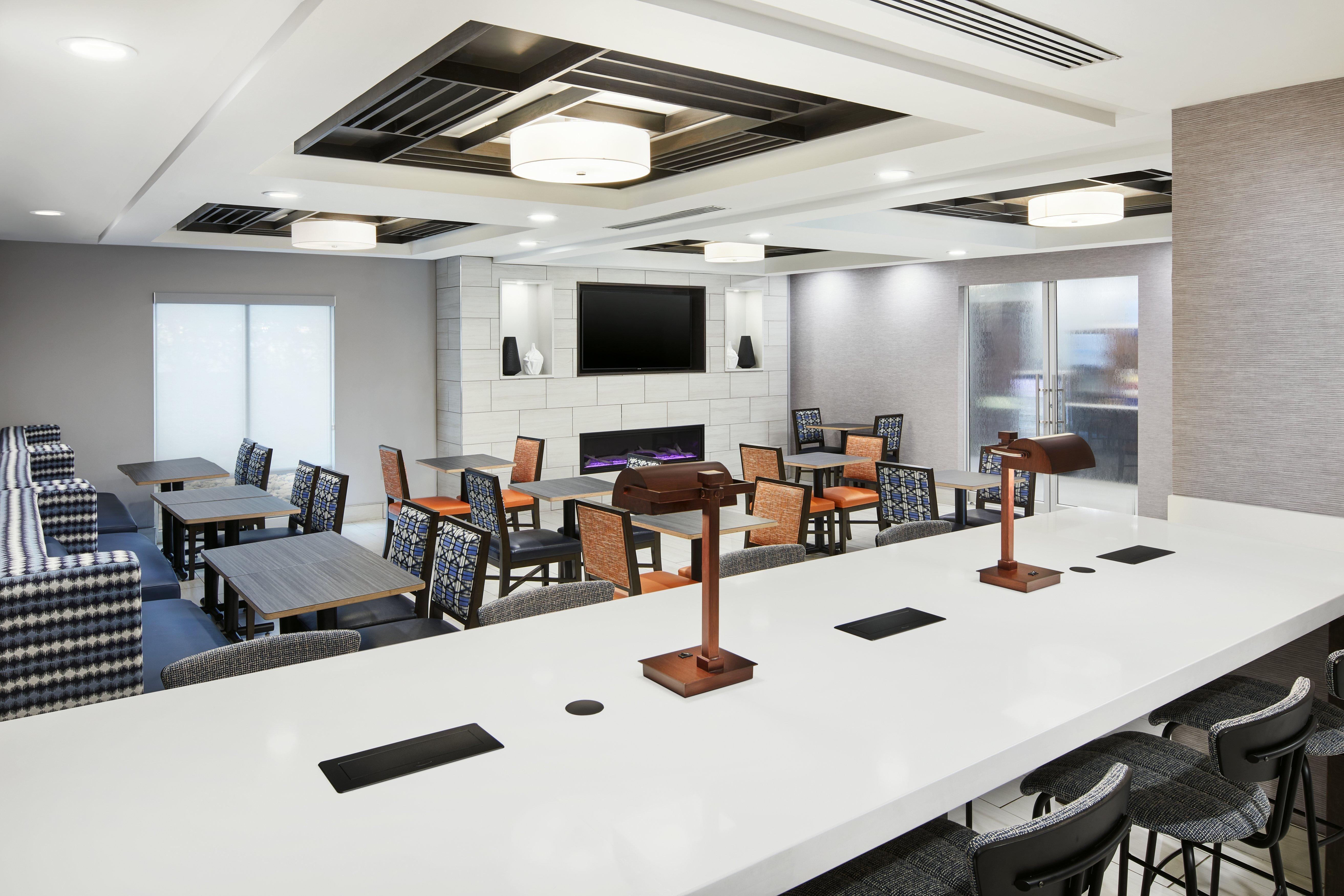 Holiday Inn Express & Suites I-26 & Us 29 At Westgate Mall By Ihg Spartanburg Extérieur photo