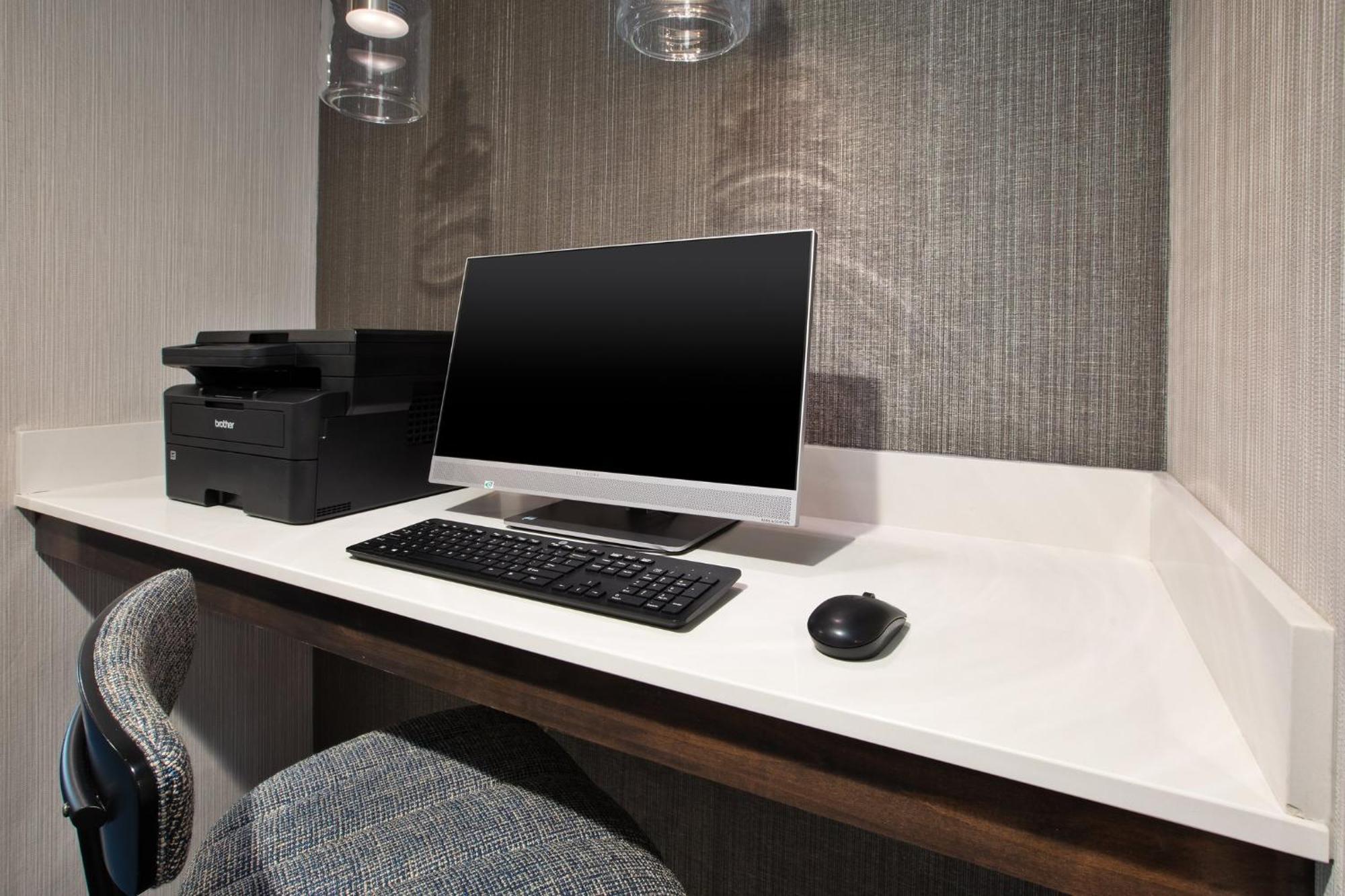 Holiday Inn Express & Suites I-26 & Us 29 At Westgate Mall By Ihg Spartanburg Extérieur photo