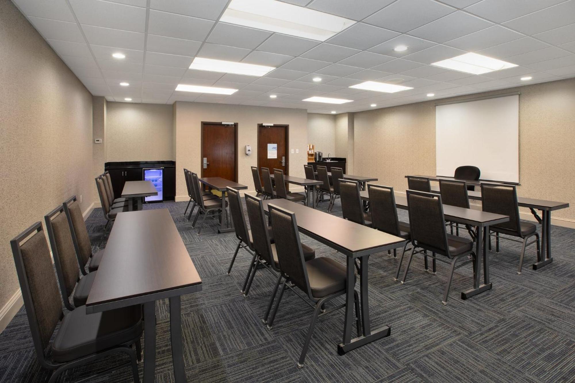 Holiday Inn Express & Suites I-26 & Us 29 At Westgate Mall By Ihg Spartanburg Extérieur photo
