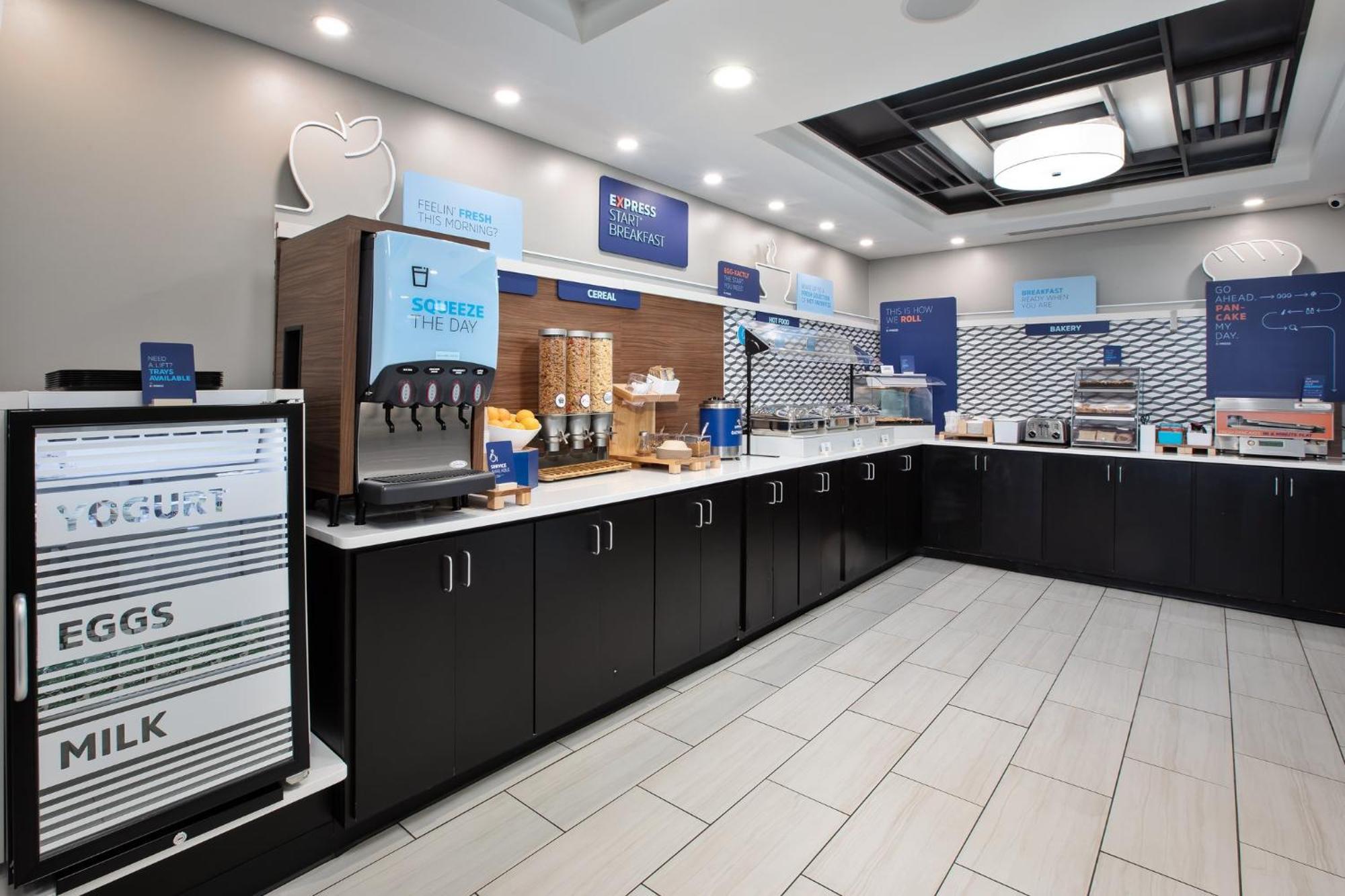 Holiday Inn Express & Suites I-26 & Us 29 At Westgate Mall By Ihg Spartanburg Extérieur photo
